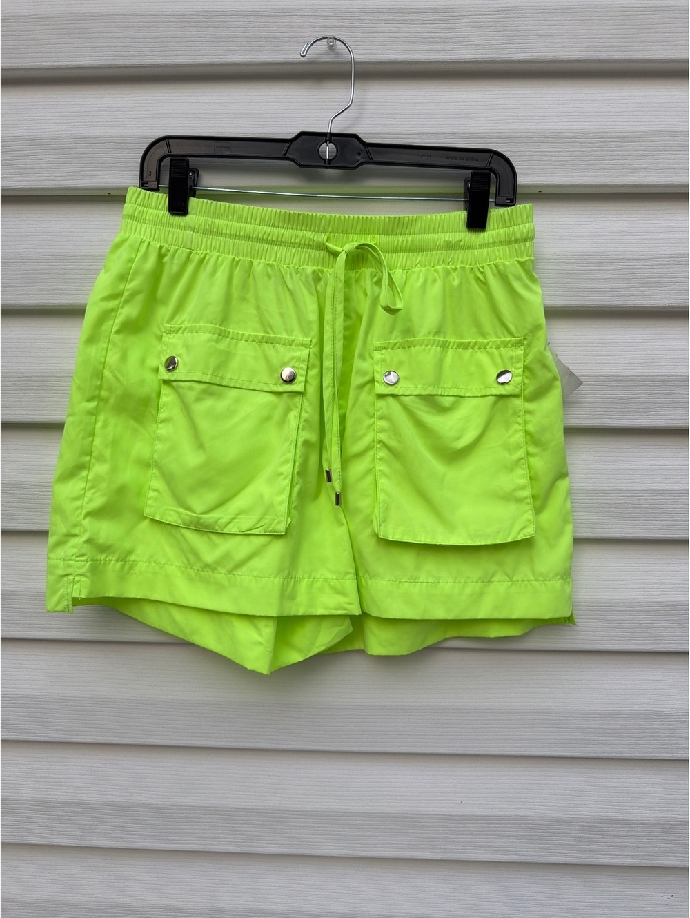 AKIRA Women's Neon Lime Green Utility Cargo Shorts Drawstring Waist Pockets